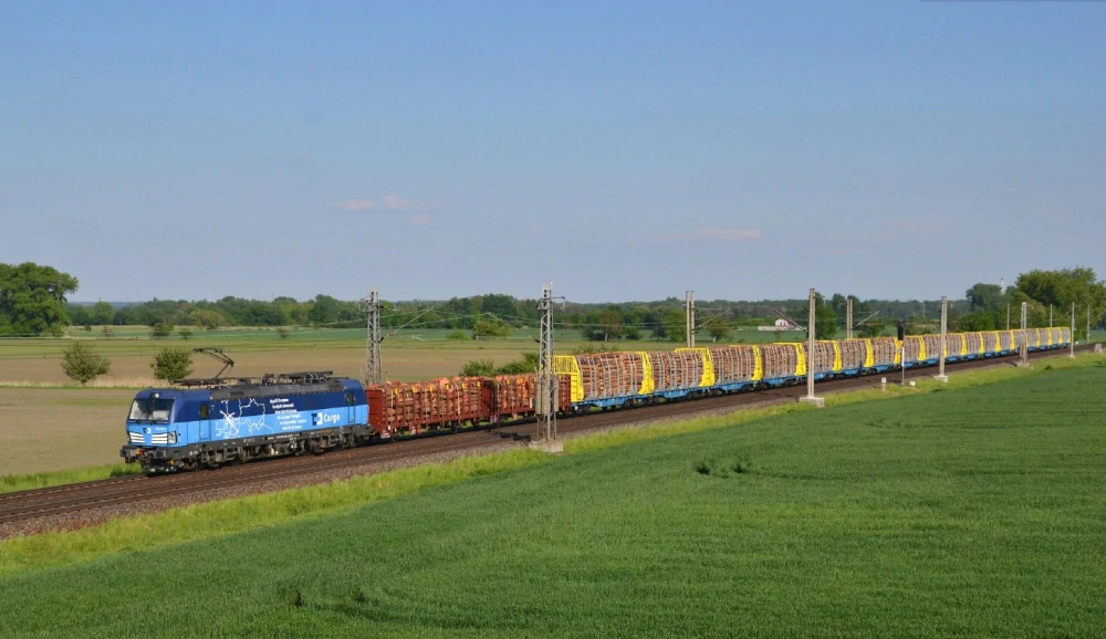"TT" Sggmrrs 90  Innofreight Smart GigaWood