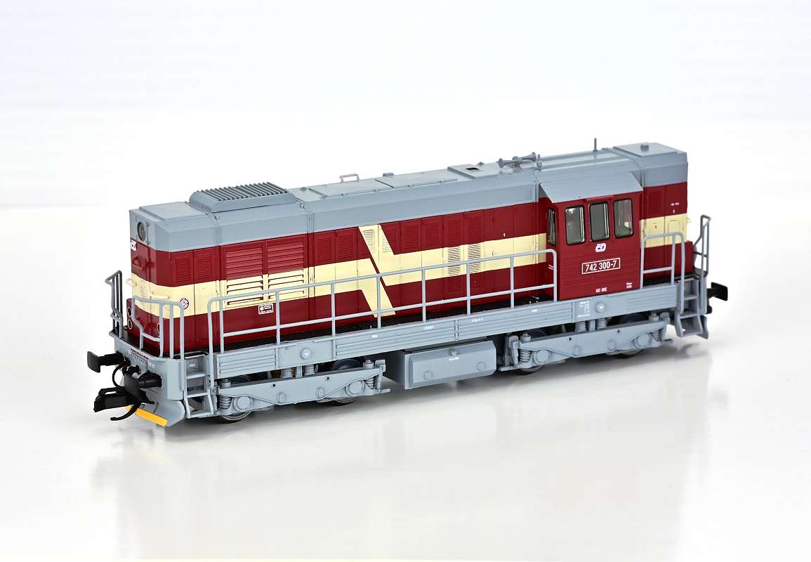 742.300-7  ČD DCC