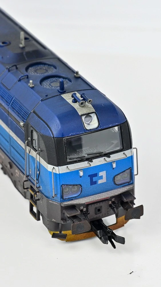 753.616-2 +618-8 SET patina