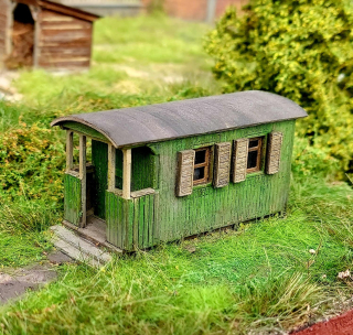 Model Scene Zahradní chata starý vagon TT